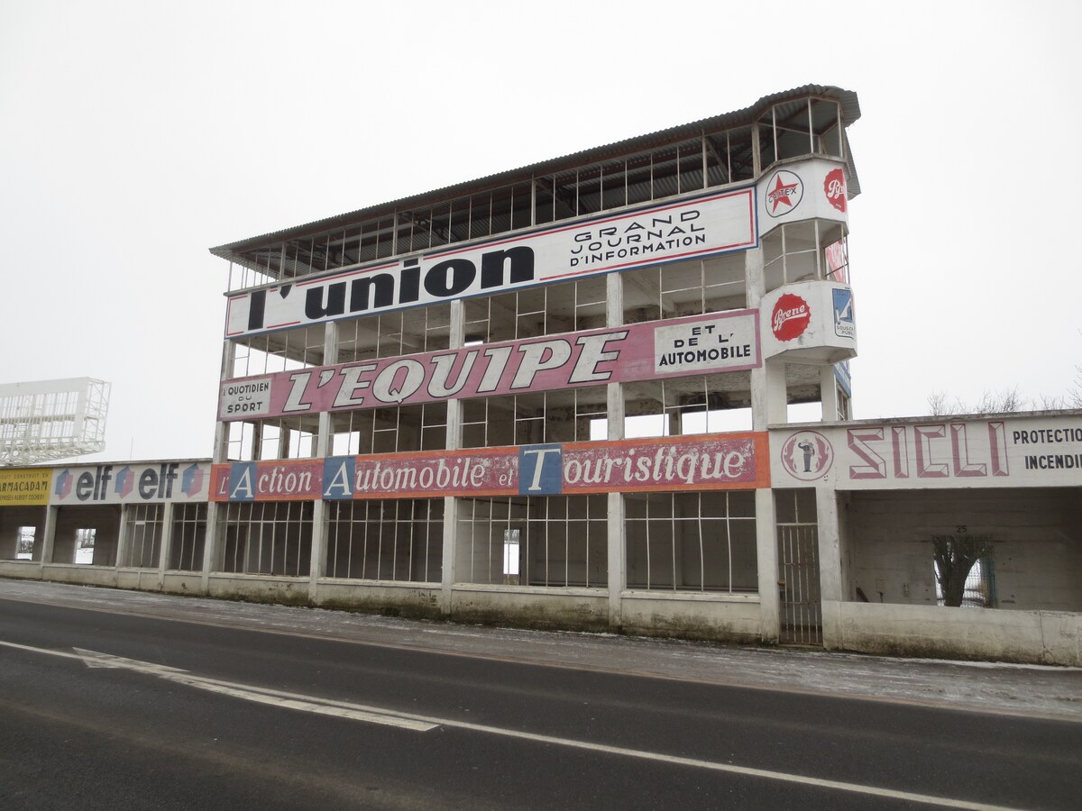 Circuit de Reims-Gueux : 100 ans d’un lieu mythique du sport automobile Circuit de Reims-Gueux : 100 ans d’un lieu mythique du sport automobile