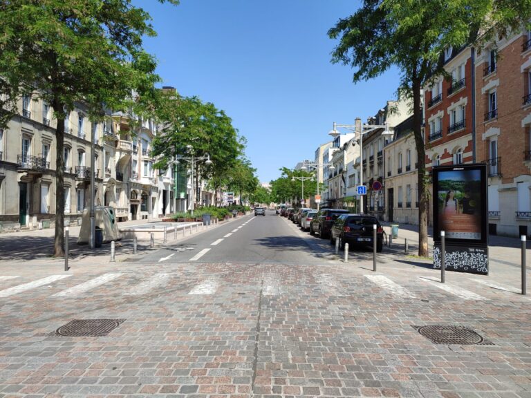 Stationner à Reims : zones payantes, gratuités et astuces